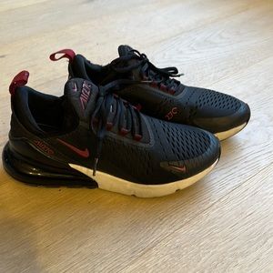 Nike Air Max 270 black with dark red (Size 8.5)